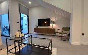 Love Rent4 Malaga Mercedes